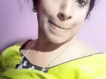 Desi stepmother with jerked mounds wanking on stepson-in-law's hard-on