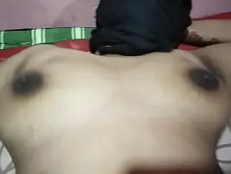 Mst Srite's massive innate milk cans juggle painless she pulverizes himself in homemade Tamil movie