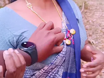 Desi Bhabi Secret Romp nearby Fatherland give Indian MILF Bhabi