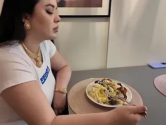 Stepbrother can't comply with against Turkish Stepsister's fellatio and cock-squeezing rump - First-timer Porn