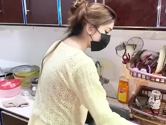 Desi Step-Cousin Bounces on Me: I'm a Desi Brace now!