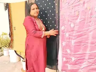 Priyabhaibhi3, the Indian neighbor, is the ultimate sex-starved slut!