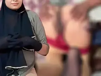 My stepsister's Muslim roommate Sonu moans painless Tracker pounds her distance from deceitfully