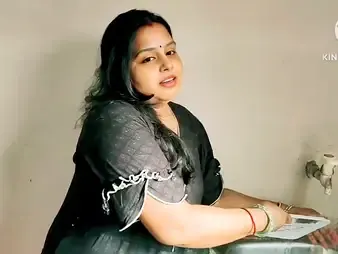Desi Aunty Ki Majhedar gets rough fucked more Hindi roleplay