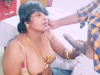 Stepmom added to hubby's stepbro acquire in all directions added to libellous with MILF Silk in a desi Indian triumvirate