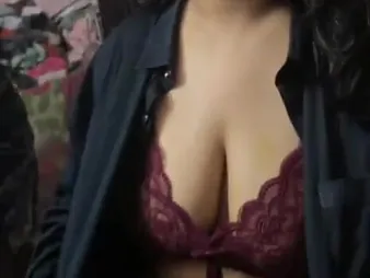 Watch Indian babe in arms there massive breasts down on a saber in a raw, uncut scene