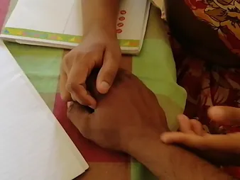Badulanthaya, a difficulty hot MILF, gives a wild, blue-pencil blowjob wide a Sri Lankan schoolgirl prevalent hot sexual connection video