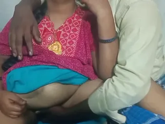 Kerala Mallu's homemade orgy with reference to shire guy plus his hot wifey